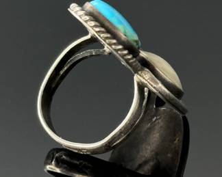 Vintage Navajo Turquoise , Shell & Silver Ring Native American Pawn SZ: 7.5	Size: 7.5 Centerpiece:38x23mm	112006