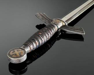Original German WWII 1st Model Luftwaffe Dagger by Carl Eickhorn	Dagger total: 17.375in Blade: 11.875in	124127