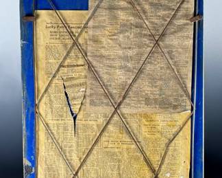 British Antique News of the World Enamel Sign Newspaper Display Cage Stand	35x20.5x0.5in Gauge: 3.5mm	124036