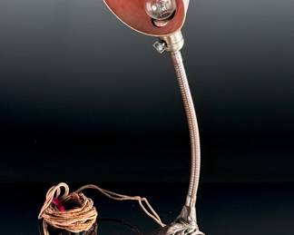 Antique Gooseneck Desk Lamp	17x16x7in	112031
