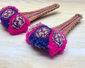 Antique Tauranwari Jutti Sindhi Footwear Sandals Pair	Size unknown	113066
