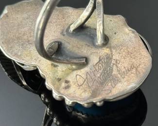 Vintage Signed Navajo Turquoise, Coral & Silver Ring Native American Pawn SZ: 8.5	Size: 8.5 Centerpiece:42x 26.5mm	112005