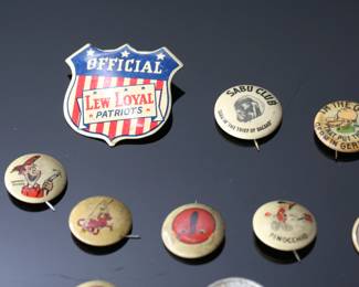 Lot of 15 Vintage Comic Character Pinbacks Pin Back Button Pins Kellogg PEP Donald Duck Cracker Jack	Largest: 0.8in diameter	119034