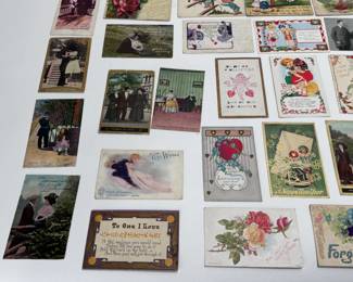 Lot of 48 Antique 1900s Valentines Day Post Cards	Approx: 5.5x3.5	119015
