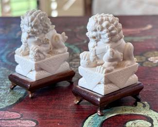 2pc Chinese Resin Foo Dragon Statues	2.5in H	113031
