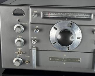 National NC HRO Sixty  Receiver Ham Radio HRO-60T High Frequency Receiver w 2 coils	20x20x11	115014