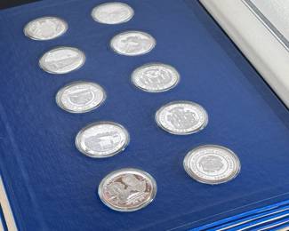 Franklin Mint Sterling Silver 50 State Bicentenial  Medal Collection Complete	Book: 2.5x11.5x14.5in	119042
