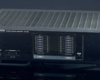 Vtg Kenwood Stereo Power Amplifier KM-106	16x10x4.5	115033