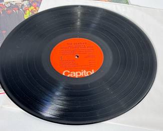 2pc Beatles Records Abbey Road and Sgt. Peppers Lonely Hearts Club Band Lp Capitol	12.25x12.25	119005
