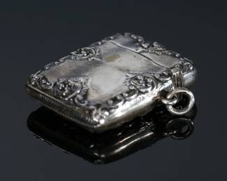 1898 Sterling Silver Repousse Match Safe Henry Matthews Vesta	2.05x1.8x0.55in	124007
