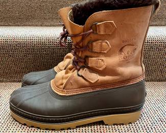 SOLD - Sorel men’s boots size 12