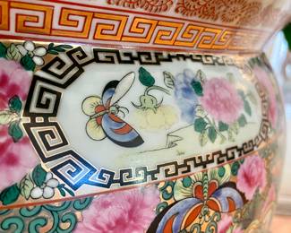 SOLD  hand painted Chinoiserie fish bowl Jardiniere on wooden stand, closeup of painting