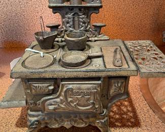 SOLD- Crescent Cast Iron miniature salesman sample stove - 12x7x12