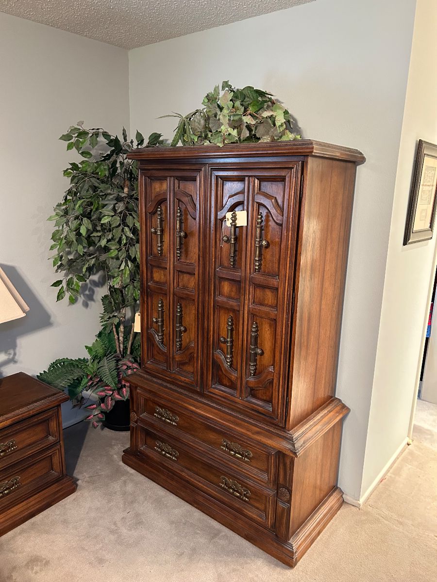 Estate Sale in Melonie Park South in Lubbock, TX starts on 1/11/2024