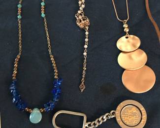 Beautiful Fashion and Vintage Jewelry. .925 Jewelry, Roma, Express, Trifari, Napier, Chicos, Novikm Magnabilities, Hecho En Mexico .925, Coldwater Creek; Seiko Quartz, Bulova Quartz, Geneva WatchesScraves.,