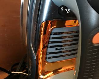 Shark Professional Iron