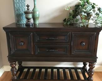 More beautiful ceramic decor