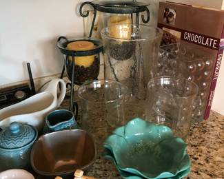 Great decor throughout house including kitchen ie Candles sat in coffee beans in candle holders.