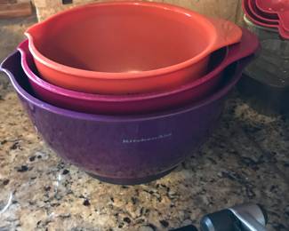 Kitchen Aid Bowls, Measuring spoons and cups
