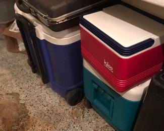Coolers on wheels - Igloo, Coleman