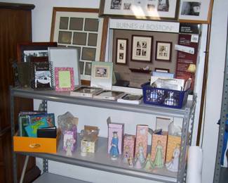 FRAMES - KNICKNACKS - SNAP IN SHELVING
