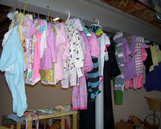 BABY/TODDLER /CHILLD CLOTHES (MANY NEW)