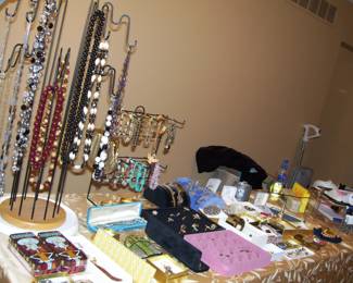 2004 SEALED SQUIDWATCHES - FASHION JEWELRY - ETC