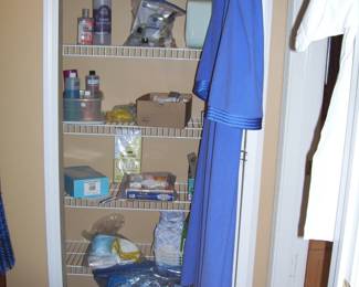 TOILETRIES - PERSONAL CARE