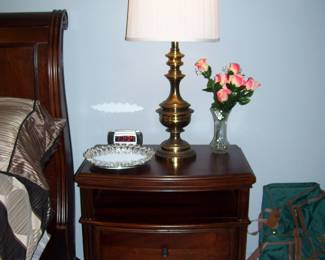 MATCHING RIGHT NIGHT STAND WITH CEDAR LINED DRAWERS - BRASS LMP - MIRRORED GEM TRAY