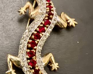 Vintage Lizard Pin