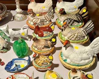 Vintage Hens on Nests