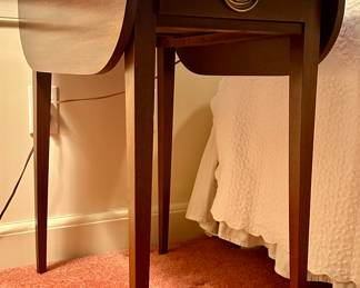 Henkel-Harris Drop Leaf Side Table