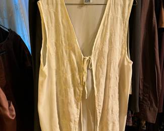 Fantazia Tie Front Cream Vest