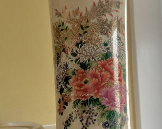 Japanese Crackled Glaze Floral Design Vase