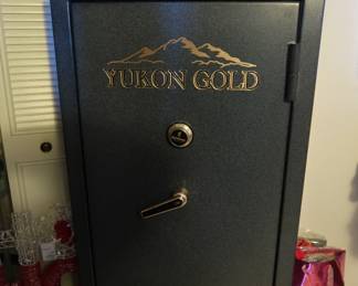 Online Auction Items: https://www.estatesales.net/CO/Fountain/80817/marketplace/60367