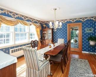 ANTIQUE DINING ROOM FURNITURE