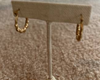 14 K hoops