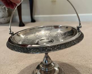 Victorian Aesthetic Brides Basket