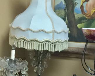 Gorgeous Vintage Victorian Crystal Base Lamp