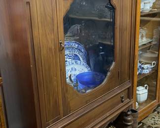 Antique Display Cabinet w/bottom shelf
