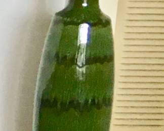 Mid-Century Modern Bellini Lamps
1 Green + 1 Blue Base