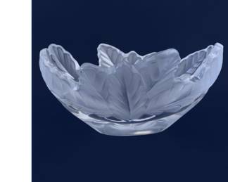 LALIQUE Vintage bowl $500.