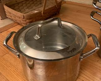 #144 Chefs Stainless Steel Stock Pot - 7 qt. $25.00