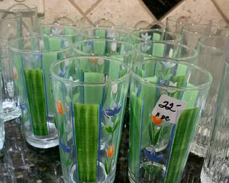 #150 set of 11 piece green flower glasses $22.00