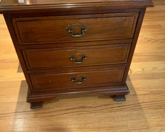 #64 Wood 3 drawer Cabinet - 22x16x24 $50.00