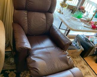 #49 Lazy-Boy Brown Leather Swivel Rocker Recliner w/continuous seat $275.00