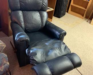 #74 Blue Lazy-Boy Swivel Rocker/Recliner w/continuous seat $275.00
