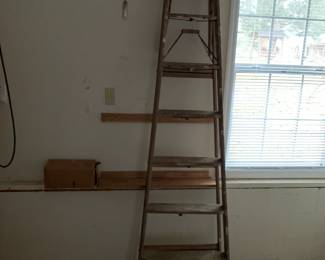#127 Wood Ladder 7'Tall $30.00