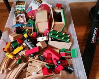 #315 Wood Toy Train Set Brio - 90+ pieces $60.00