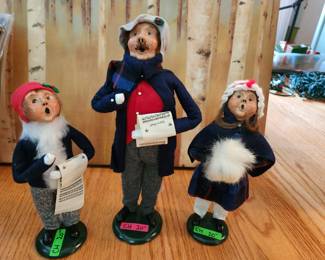 #319 Set of 3 - Byers Choice (Boy with sheet music - Man with sheet music - Girl with White muff) $60.00
